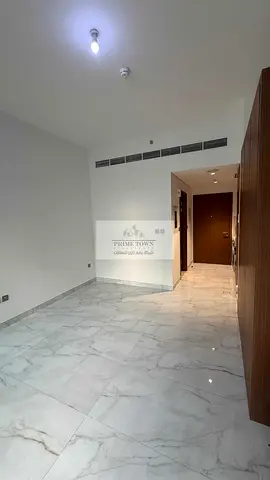 طابق منخفض | أجهزة المطبخ متوفرة | جاهز للانتقال للسكن