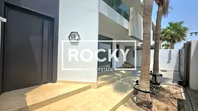 LUXURY 5BR VILLA WITH PRIVATE POOL & BURJ AL ARAB VIEW | UMM SUQEIM 3