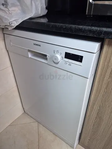 Siemens freestanding dishwasher - good working condition