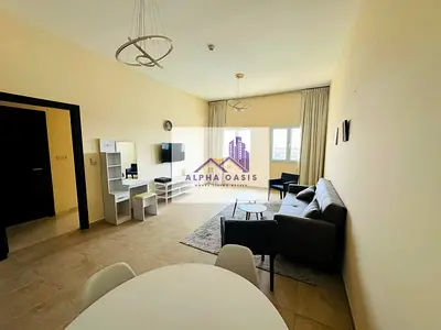 LOW PRICE/ INVESTOR DEAL/ NO BALCONY/ VACANT