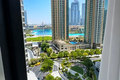 Furnished/Upgraded | Fountain Views | Chiller Free