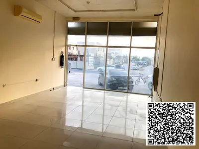 محل تجاري للايجار  في منطقة الروضة 1 على شارع مكة