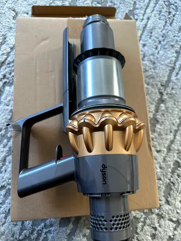 Dyson Handheld Cordless Vacuum Cleaner motor - screw battery