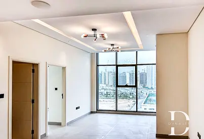 NEAR METRO | BRAND NEW | COMMUNITY VIEW