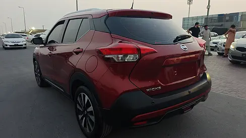 صورة 4 لـ 2018 Nissan KICKS