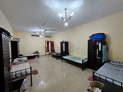 Bedspace Available - Indians