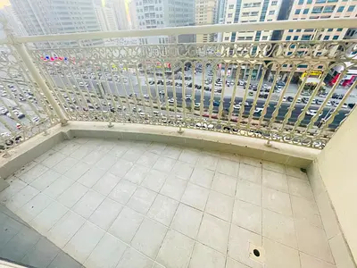 Easy Exit Sheikh Zayed Road /// 3 Bedroom + Maid Room /// Saperate Big Hall With Balcony /// Maintenance Free /// 4 Cheque Payment
