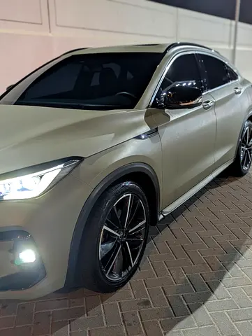 صورة 5 لـ 2021 Infiniti QX55