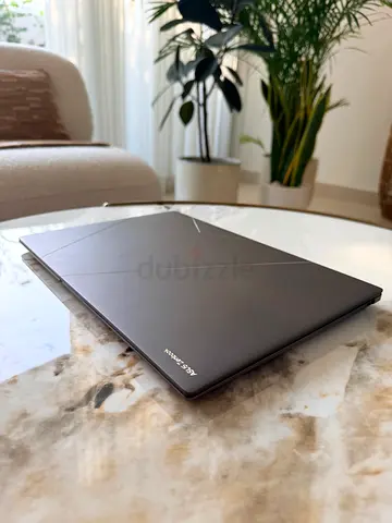 ASUS Zenbook S 14 OLED – Intel Core Ultra 7 | 32GB RAM | 1TB SSD | Like New