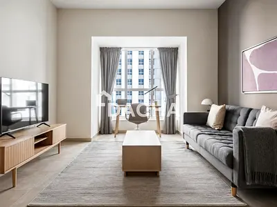 Vacant | High Floor | Near Tram Access