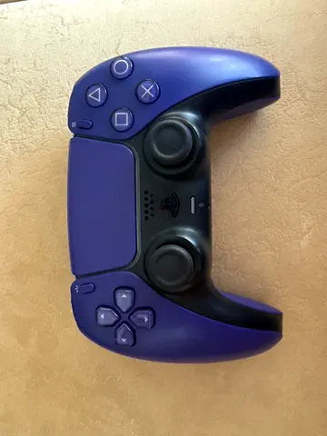 Used DualSense PS5 Wireless Controller - Purple/Black, excellent Condition NO BOX Price negotiable