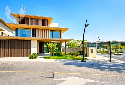 SKYLINE VIEW | CORNER | LARGE PLOT