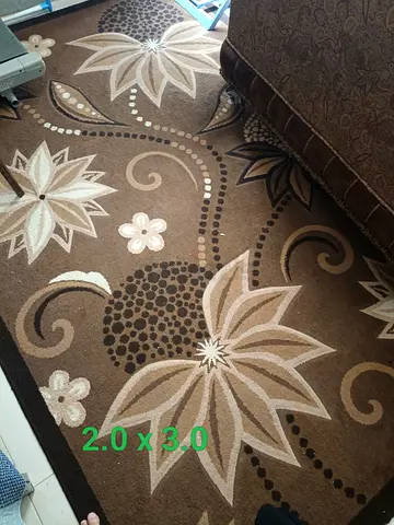 Brown floral area rug 2.0 x 3.0 m - good used condition