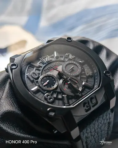 Police mens black chronograph watch with leather strap — brand new condition