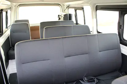 2025 Toyota HIACE 照片 16