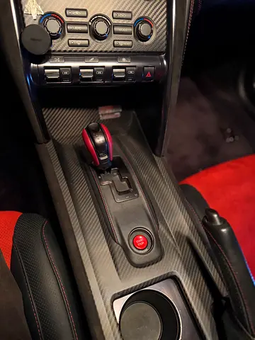 2013 Nissan GT-R 缩略图 14