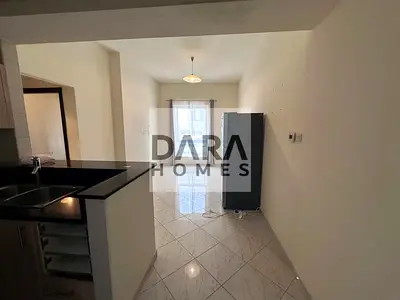 1BR | 2 Bathrooms | Unfurnished | Balcony
