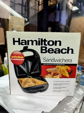Hamilton Beach Sandwich Maker - Compact Sandwichera (Boxed)