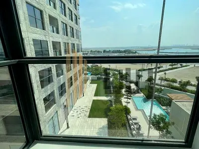 Spacious 1 Bedroom| Partial Sea and Pool View