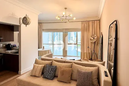 1BR Furnished | Lake View | Mid Floor
