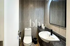 1BR Furnished | Lake View | Mid Floor