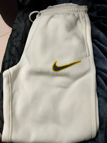Nike tracksuit pants - Medium