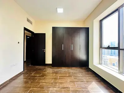 12 chq Payment // Luxurious Lavish 2 Bedroom “ Parking Free / Wardrobe Close to Sahara Center Easy