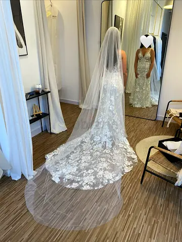 Made With Love Stevie Wedding Dress + Veil | UK Size 8