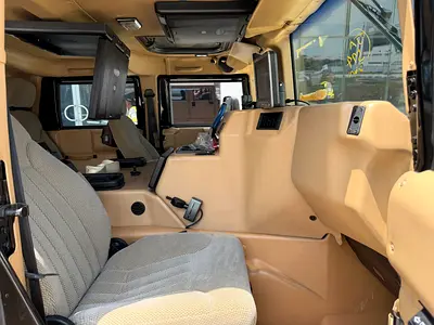 1997 Hummer H1 — фото 12