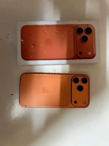 Apple iPhone (Orange) with Box - Good Condition