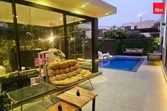 Corner Unit / Private Swimming Pool / Vacant