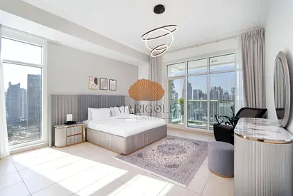 FURNISHED | UPGRADED | MARINA VIEWS
