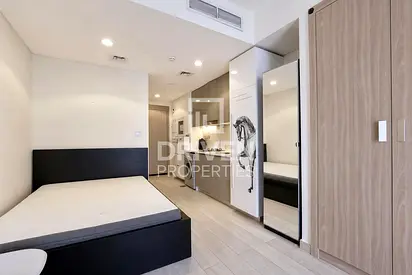 Luxury Living | Low Floor | Stunning Open View