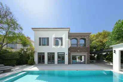 Upgraded | Golf Views | Private Pool | Corner Unit