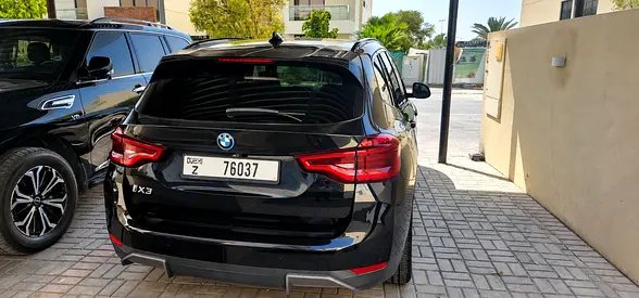 صورة 2 لـ 2021 BMW IX3