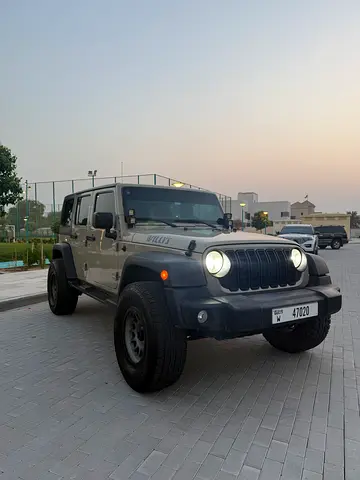 Jeep wrangler 4x4 Sahara unlimited