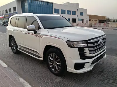 صورة 2 لـ 2022 Toyota LAND CRUISER