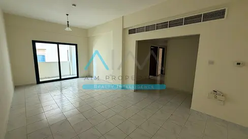 Renovated | Family Building | 2 Br
