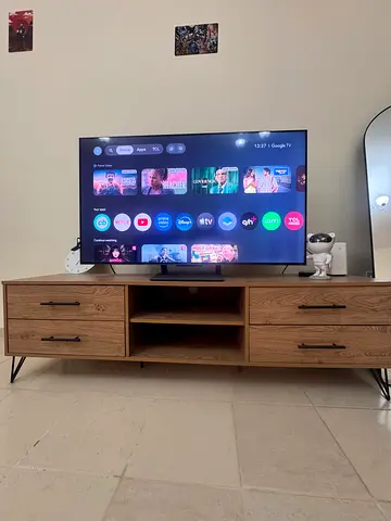 55 inch Smart TCL QLED TV in Brand New Condition