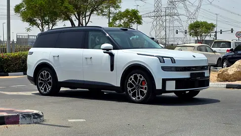 2025 LYN & CO 900 2.0T ULTRA  | DRIVEN 9,219 KM | WARRANTY SERVICE CONTRACT