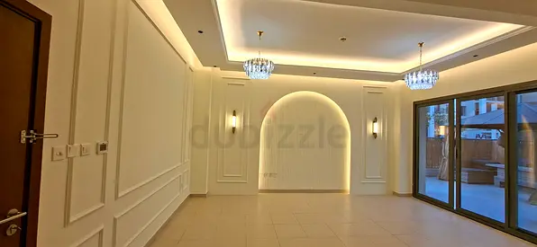 Best Painting Service in Dubai | Villa Paint | Office Paint | Spray Paint | Moldeing Paint