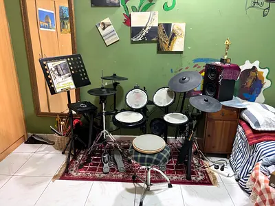 Roland Electronic V-Drums TD-17KVX / TD-17KVX2