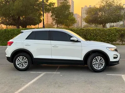 صورة 6 لـ 2021 Volkswagen T-ROC