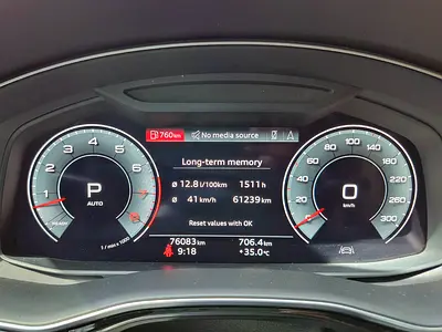 2021 AUDI Q8 — миниатюра 16
