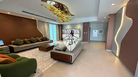 Luxury 5BR Villa | Available Now | Spacious