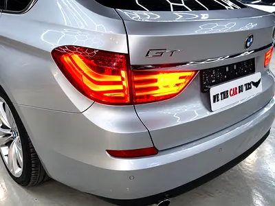 2011 BMW 5-SERIES 缩略图 8