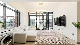 Vacant | Spacious Layout | Ready to Move In