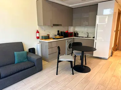 Semi Furnished 1BR | High Floor | Pool View