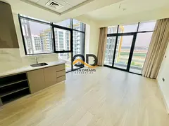 1-bedroom // Corner Unit // Chiller Free