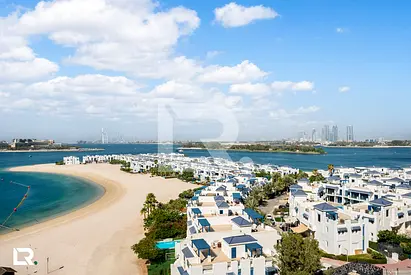 Fully Upgraded | Burj Al Arab & Sea View | Vacant